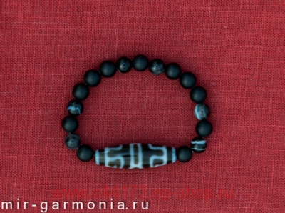 Браслет с бусинами дзи шапка дхармы 3,8 см агат